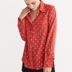 Abercrombie & Fitch Button Down Top-Dog Print